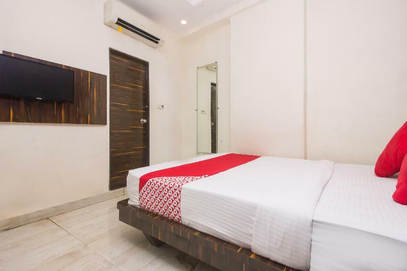 Oyo 8193 Hotel Pearl View Mumbai Exterior foto