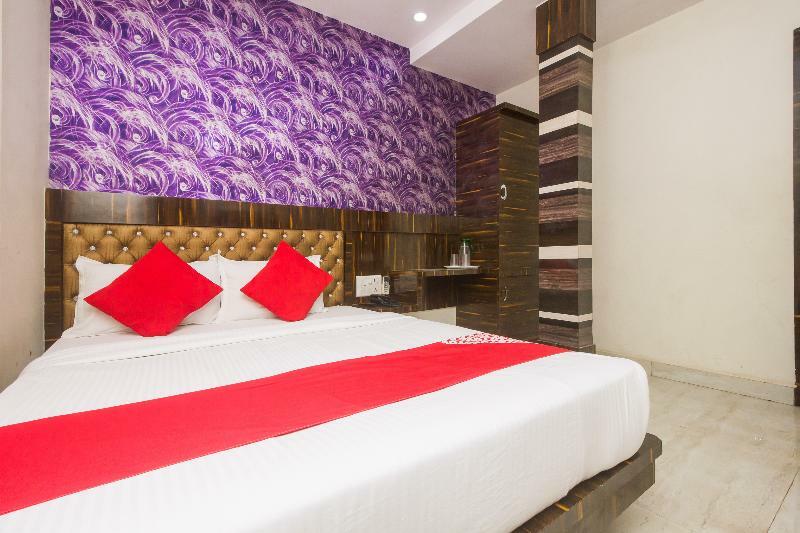Oyo 8193 Hotel Pearl View Mumbai Exterior foto